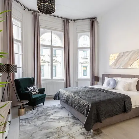 בודפשט Lh Gallery Apartments מראה חיצוני תמונה