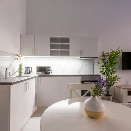 בודפשט Lh Gallery Apartments מראה חיצוני תמונה