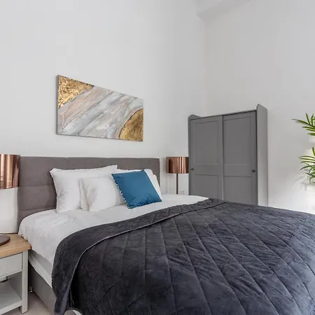 בודפשט Lh Gallery Apartments מראה חיצוני תמונה