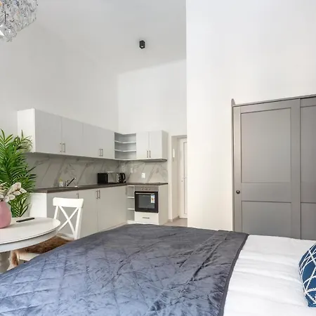 בודפשט Lh Gallery Apartments מראה חיצוני תמונה