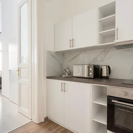 בודפשט Lh Gallery Apartments מראה חיצוני תמונה