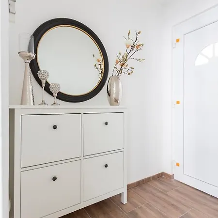 בודפשט Lh Gallery Apartments מראה חיצוני תמונה