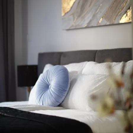 בודפשט Lh Gallery Apartments מראה חיצוני תמונה