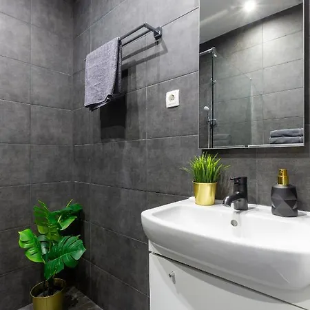 בודפשט Lh Gallery Apartments מראה חיצוני תמונה