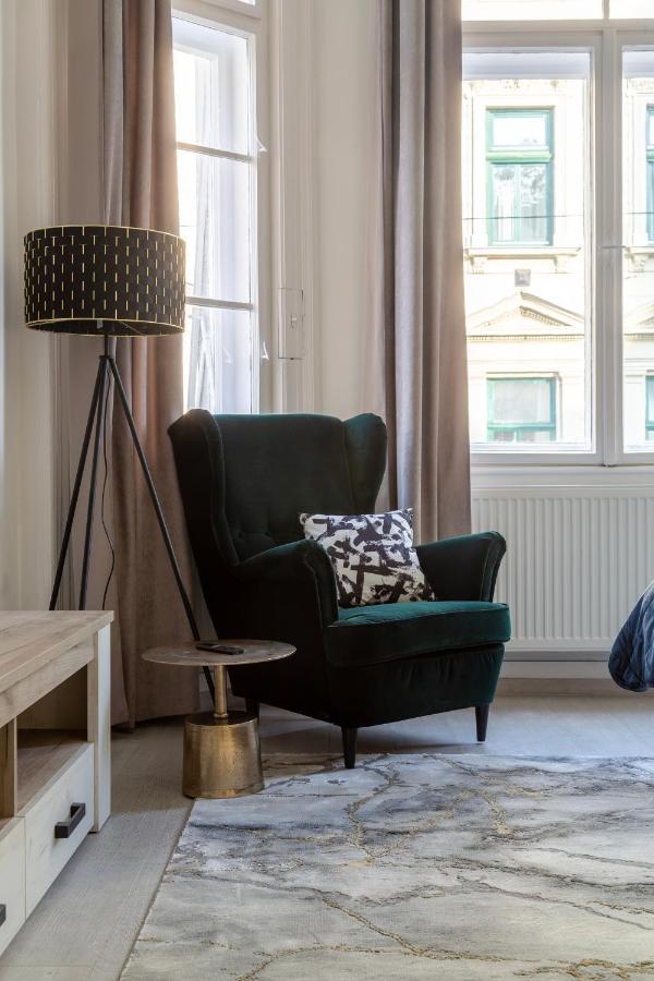 Apartmán Lh Gallery *